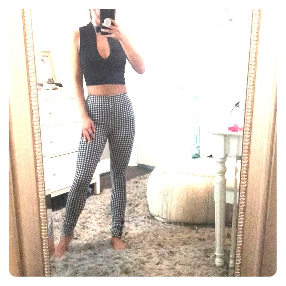Fashion nova gingham leggings